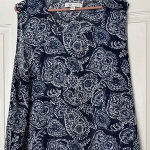 Croft & Barrow Navy Paisley Tunic Top
